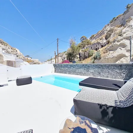 The Magic Luxury Cave * Vothonas (Santorini)