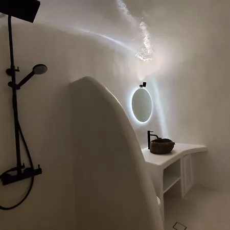 The Magic Luxury Cave * Vóthon
