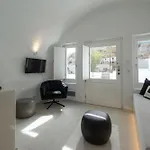 The Magic Luxury Cave *